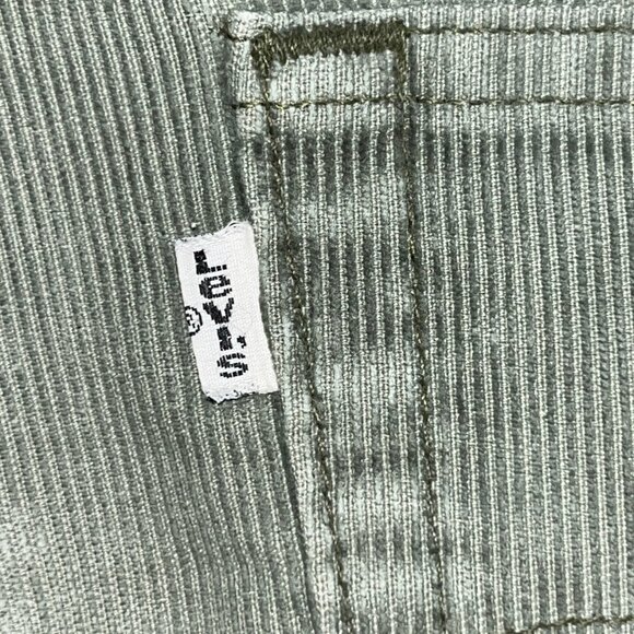 LEVI'S 514 Slim Straight Fit Green Corduroy in Sz. 32"x34" - 5 Pocket design EUC - Picture 9 of 12